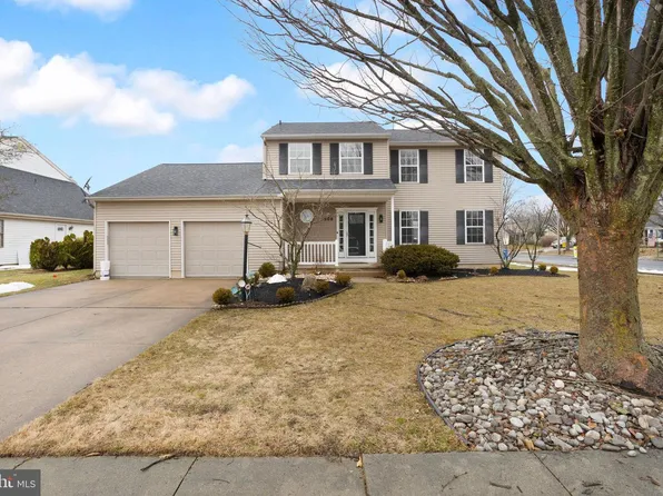 504 Longstone Dr, Cherry Hill, NJ 08003