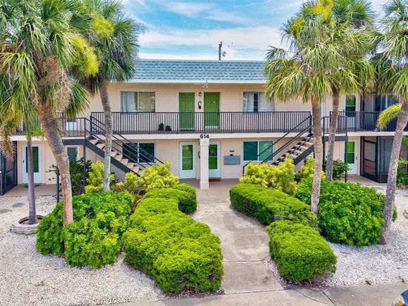 614 Guild Dr APT 10, Venice, FL 34285