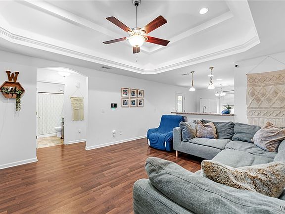 4th image of 7240 Hud Ln