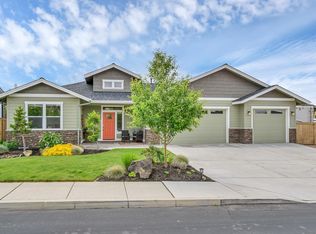 4662 SW Yew Leaf Ct, Redmond, OR 97756