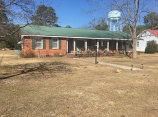 153 Gibbons St, Hamlet, NC 28345