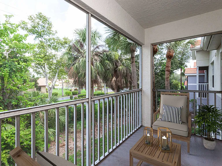 Screened Balcony