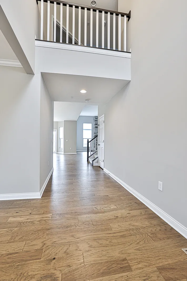 4 bed, 3.5 bath, 4146 sqft, $3,500 — Photo 2