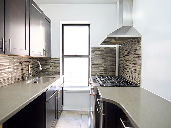 2nd image of 551 W 160th St APT 4D