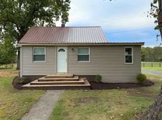 113 Rankin Ln, Stuarts Draft, VA 24477