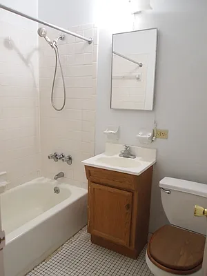 Rented by Bohemia Realty Group | media 29