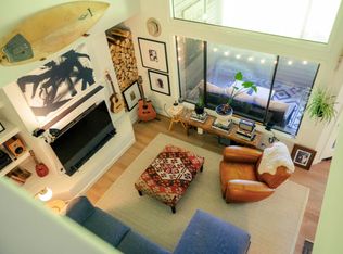 8947 SW Fairview Pl, Tigard, OR 97223