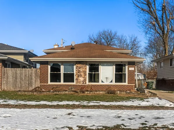 1134 E 152nd St, Dolton, IL 60419