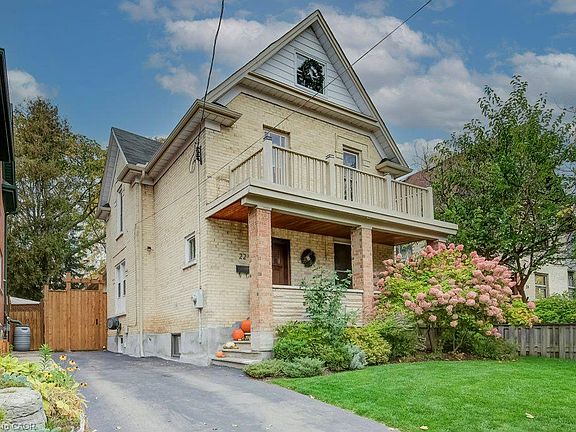 2nd image of 22 Whitney Pl