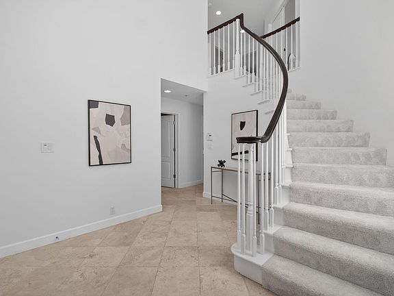 3rd image of 769 Inverness Way