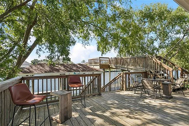 100 Southern Star Dr — Photo 31