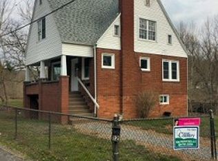 12 Brooklyn Dr, Glenville, WV