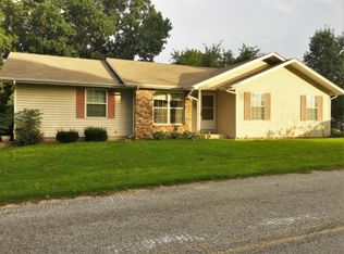 284 Brook Dr, Forsyth, MO 65653