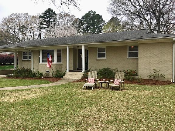 2nd image of 203 Bramlett Blvd