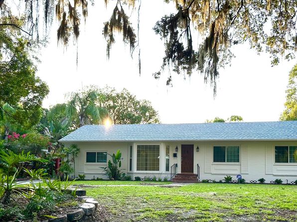 523 Ramona Ln