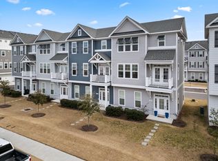 9626 21st Bay St, Norfolk, VA 23518