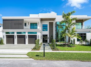 299 NE 7th St, Boca Raton, FL 33432