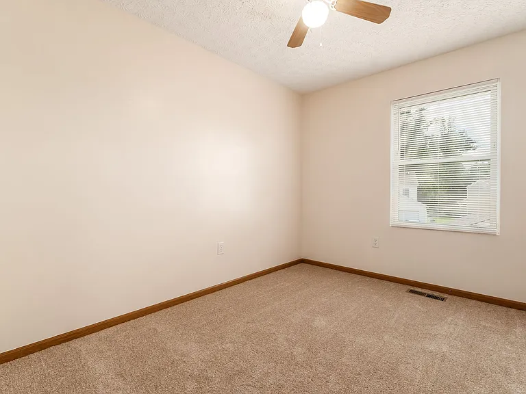 6201 Norway Glen Ave — Photo 28