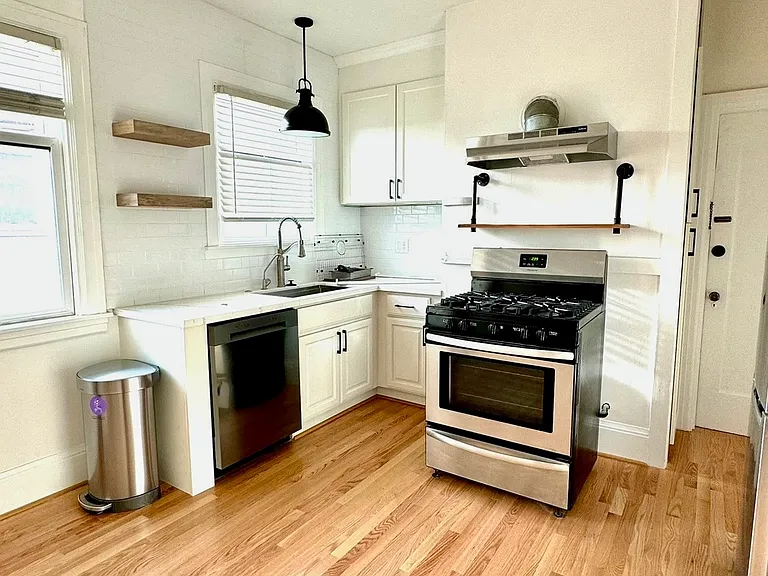 816 York St #816 — Photo 20