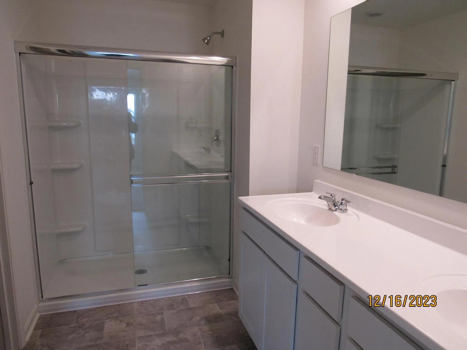 4 bed, 2.5 bath, 2152 sqft, $2,250 — Photo 4