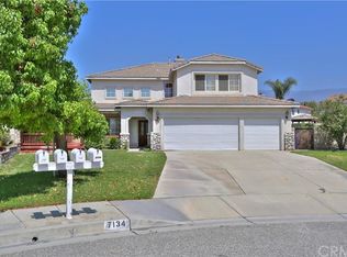 7134 Ironridge Ct, Fontana, CA 92336