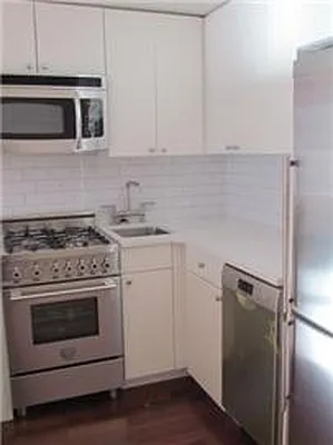 Rented by Mirador Real Estate | media 27