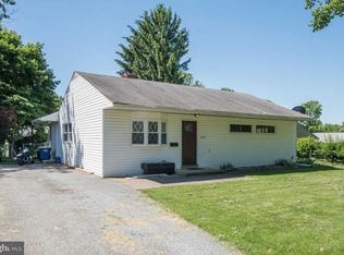 2119 Wentworth Dr, Camp Hill, PA 17011
