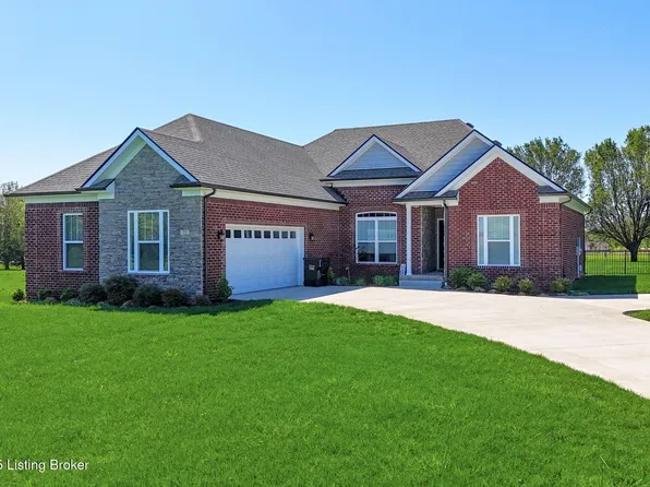 111 Springcrest Ct, Shepherdsville, KY 40165