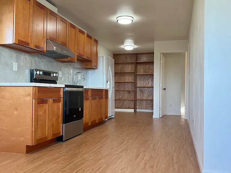 1418 Haloa Dr #2 — Photo 4