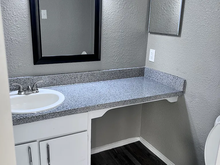 Autumn Creek Apartments — Photo 21