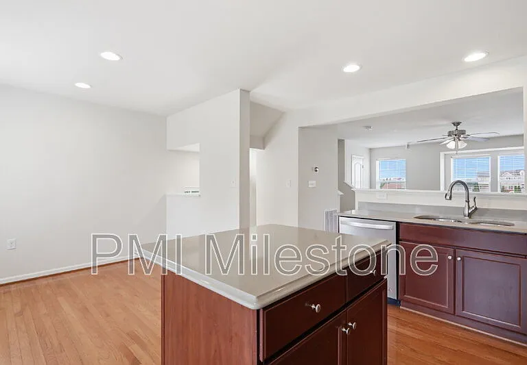 100 Bertelli Ct — Photo 9
