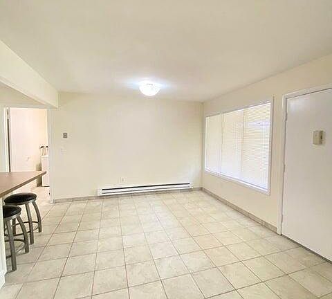 5th image of 118 Amberly Dr Unit D