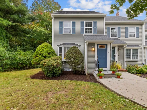 20 Daniel Dr Unit 20, North Easton, MA 02356