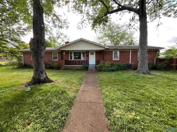 4001 Force Dr NW, Huntsville, AL 35810