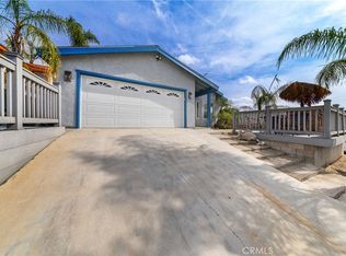 14464 Harvey Ln, Riverside, CA 92503