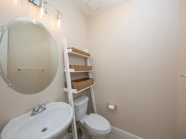 6491 Bayview Dr #1 — Photo 19