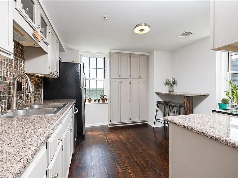 199 14th St NE #1805 — Photo 5