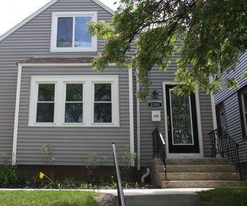 2205 E Oklahoma Ave, Milwaukee, WI, 53207