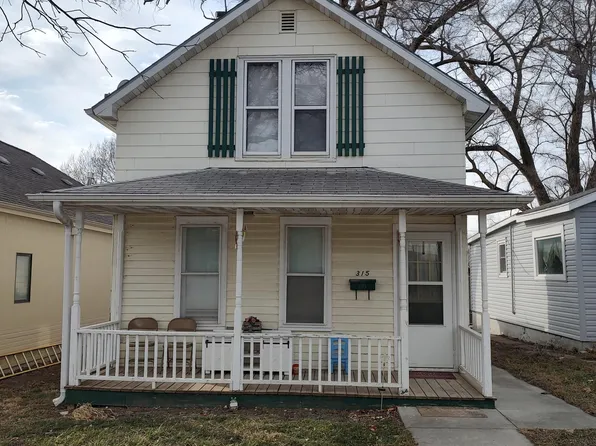 315 N 1st St, Missouri Valley, IA 51555