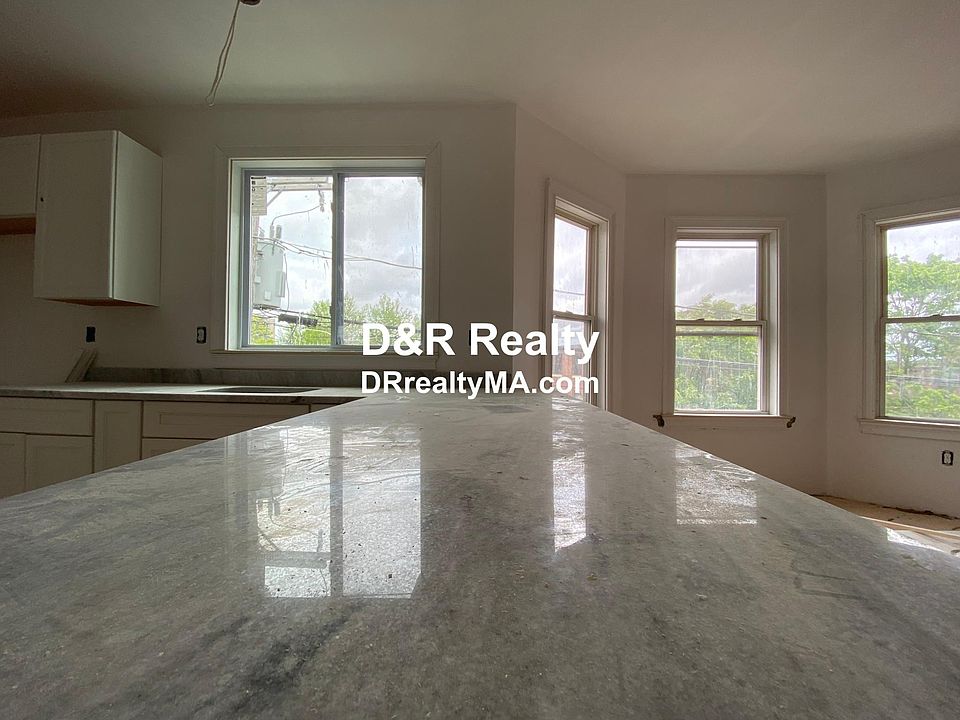 2nd image of 16 Hamilton Rd #1S