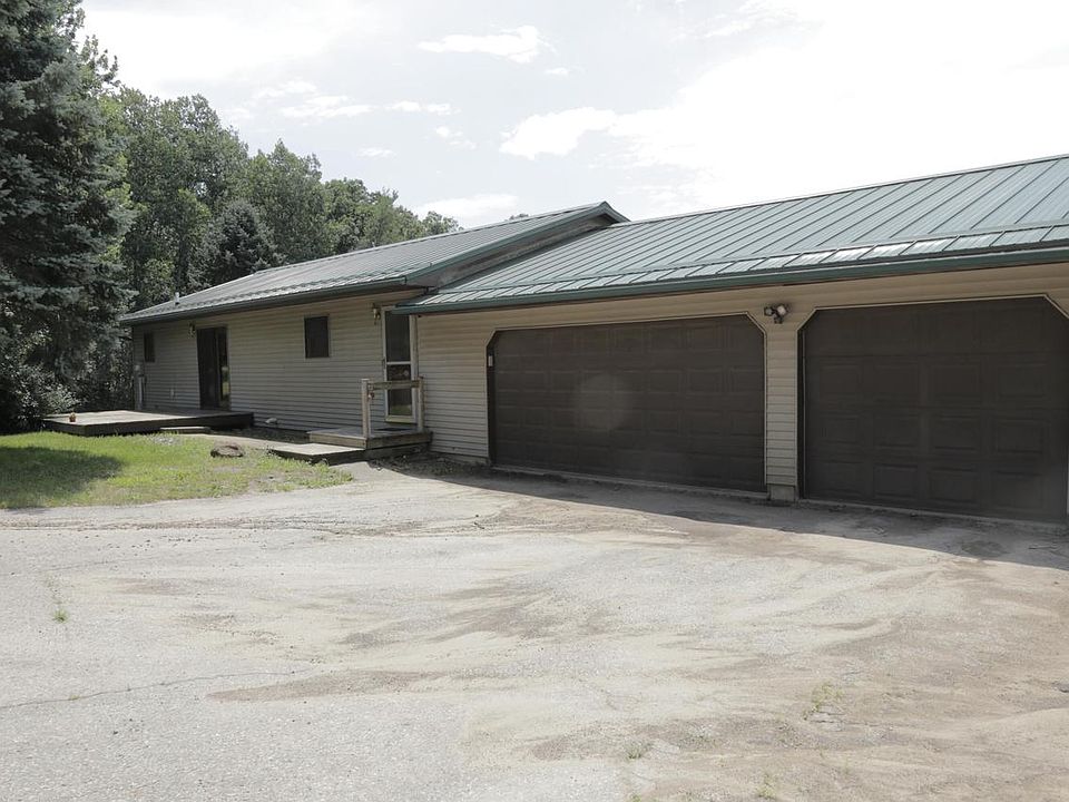 1st image of 6856 Hamlet AVENUE