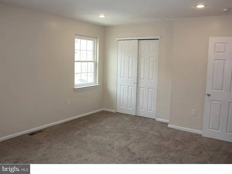 60 Providence Ave — Photo 21
