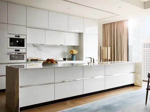 53 W 53rd St, New York, NY