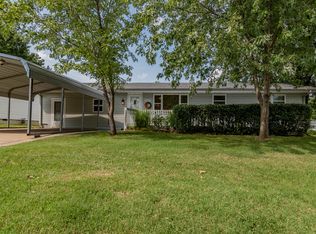 2707 W Turner St, Springfield, MO 65803