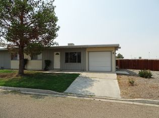 437 Oasis Dr, Ridgecrest, CA 93555