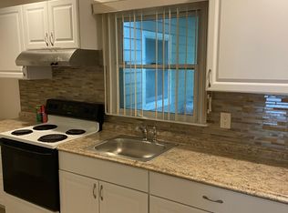 5 Edward Ln, Syosset, NY 11791