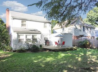 112 Muirfield Rd, Rockville Centre, NY 11570