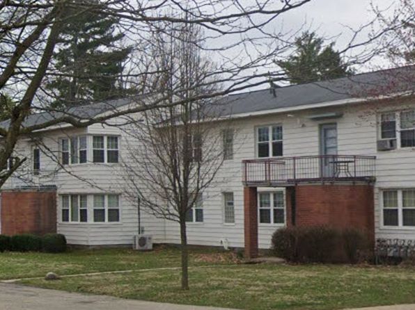 121 Farragut Rd #125