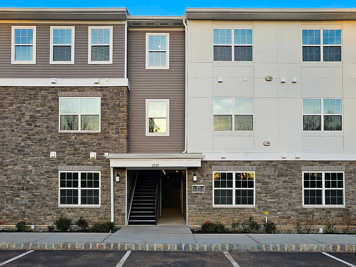 Building Photo - 2107 Prince Hall Dr #2107