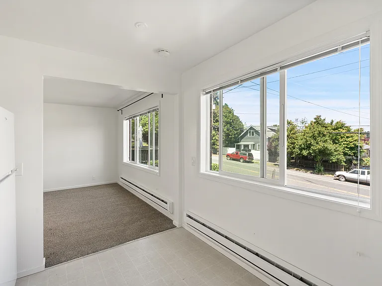 625 W Nickerson St #1 — Photo 3